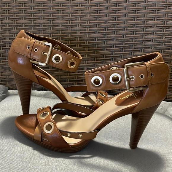 Cole Haan Womens Criss Cross Tan Leather Open Toe Grommet Sandals Heels Size 9.5 - Picture 11 of 15